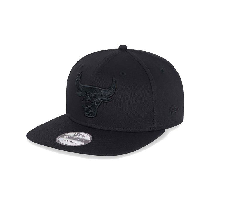 New Era Chicago Bulls NBA Black On Black 9FIFTY Cap